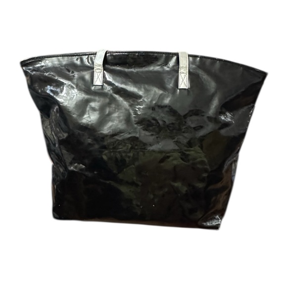 Jimmy Choo black patent
leather tote bag silver straps. - Picture 2 of 14